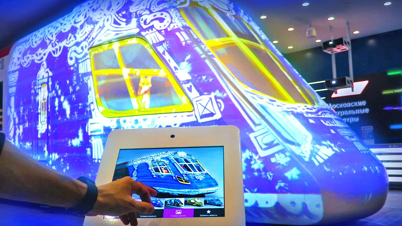 Visual effects immediately come to life on the surface of “Ivolga” train.