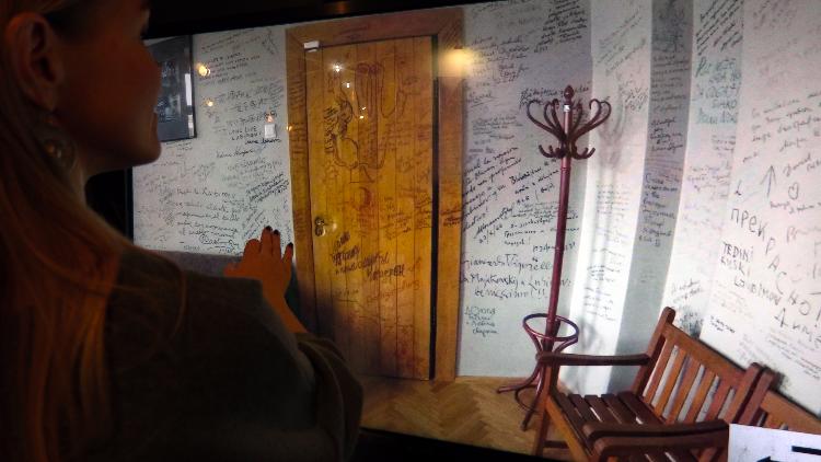 Yuri Lyubimov's office.