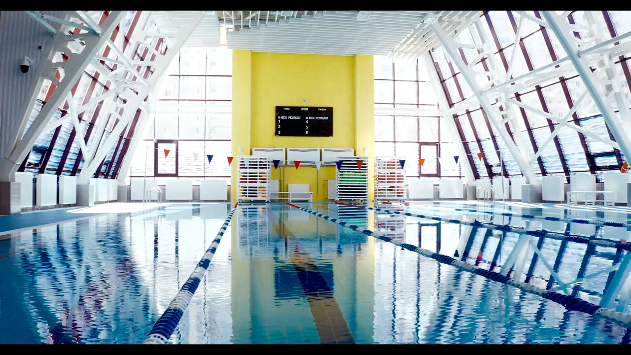 ... and a great swimming pool.